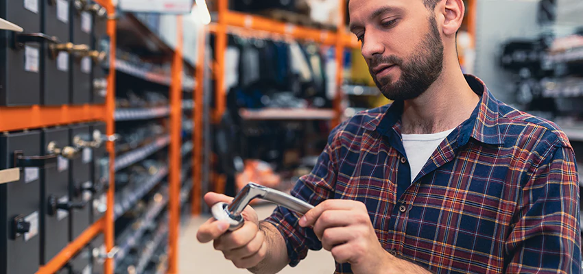 Locksmith For Retail Stores Lockout Services in Saint John, NB